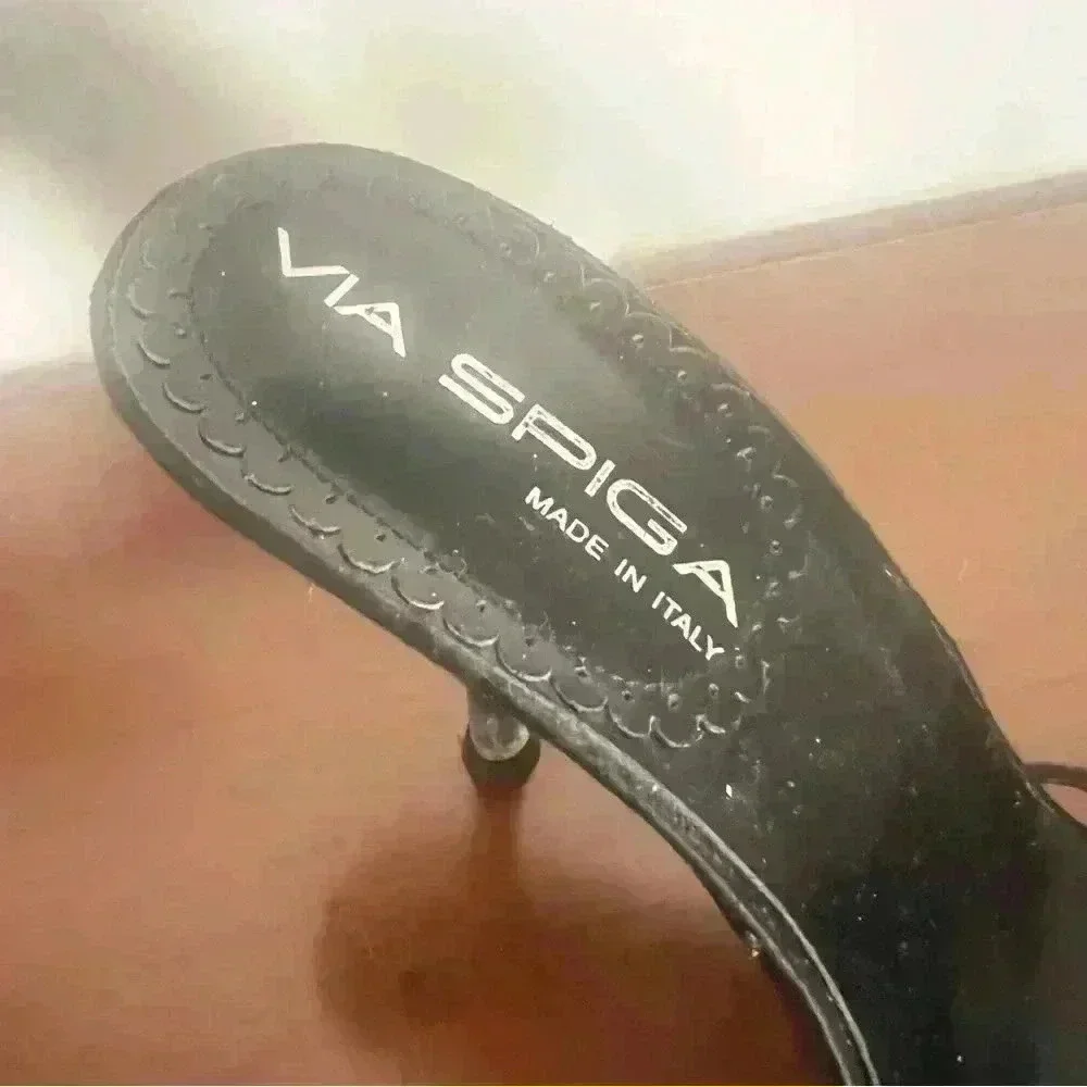 VIA SPIGA MADE IN ITALY SILVER BLACK OPEN TOE HEELS SHOES SANDALS SIZE  6M - Picture 4 of 5